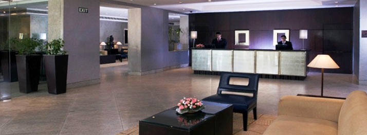 181/Clarion Collection-Qutab - New Delhi 02.jpg